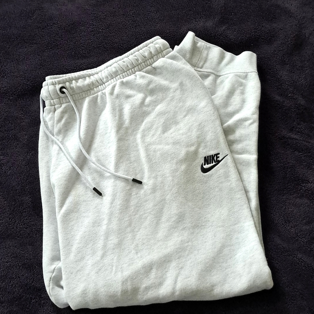 Womens Nike joggers